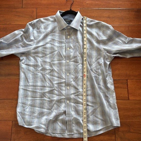 Bugatchi Blue and Black Checkered Button Down Shaped Fit Shirt 100% cotton - Picture 7 of 7
